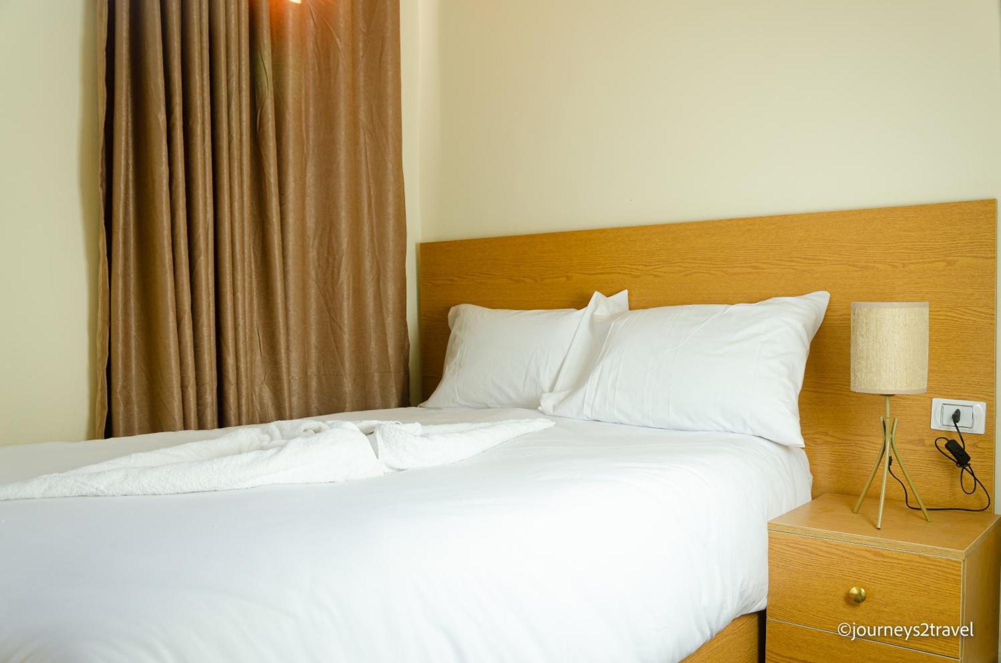 Golf Pyramids View Hotel Kafret el-Gabal Екстериор снимка