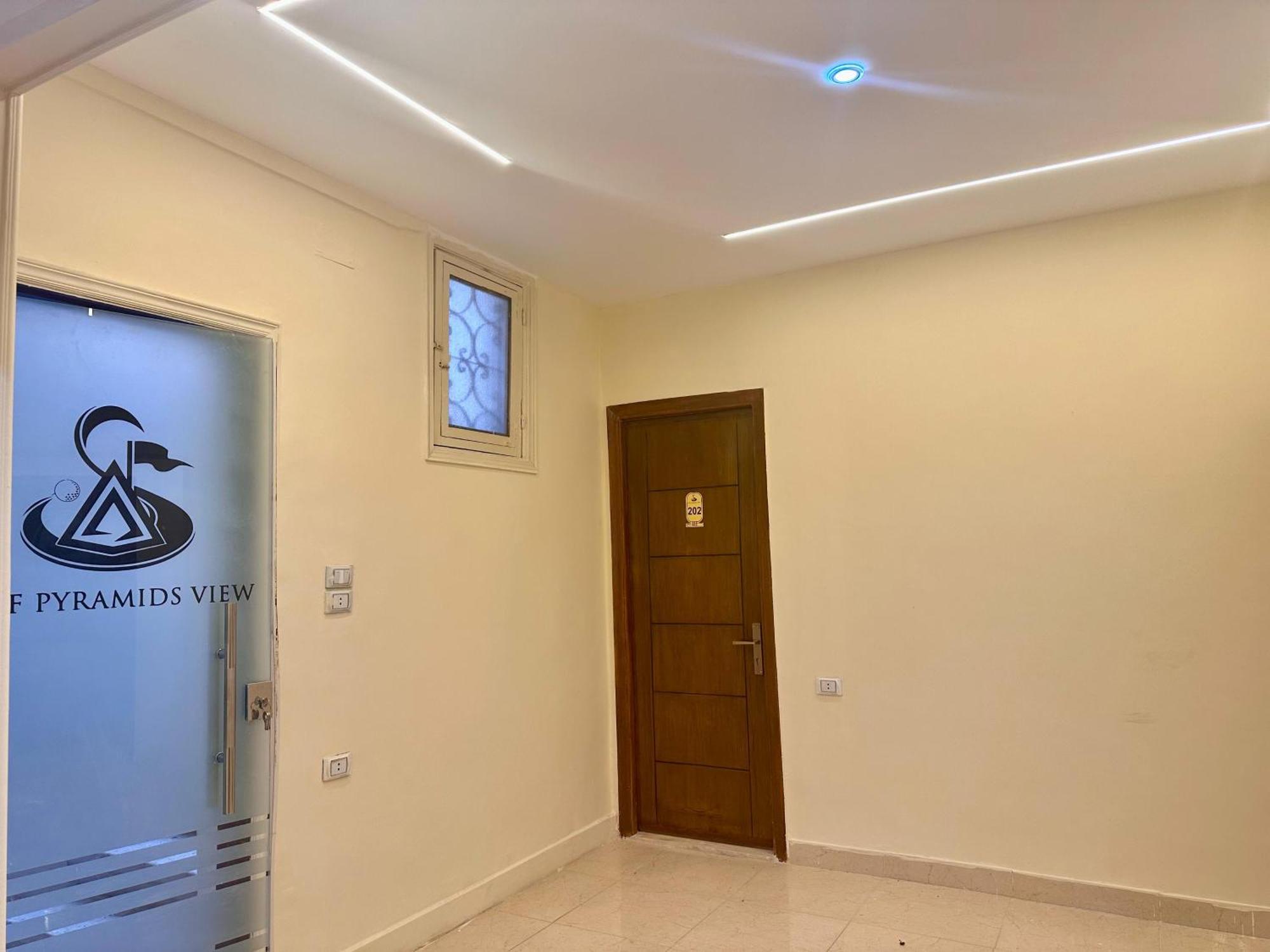 Golf Pyramids View Hotel Kafret el-Gabal Екстериор снимка