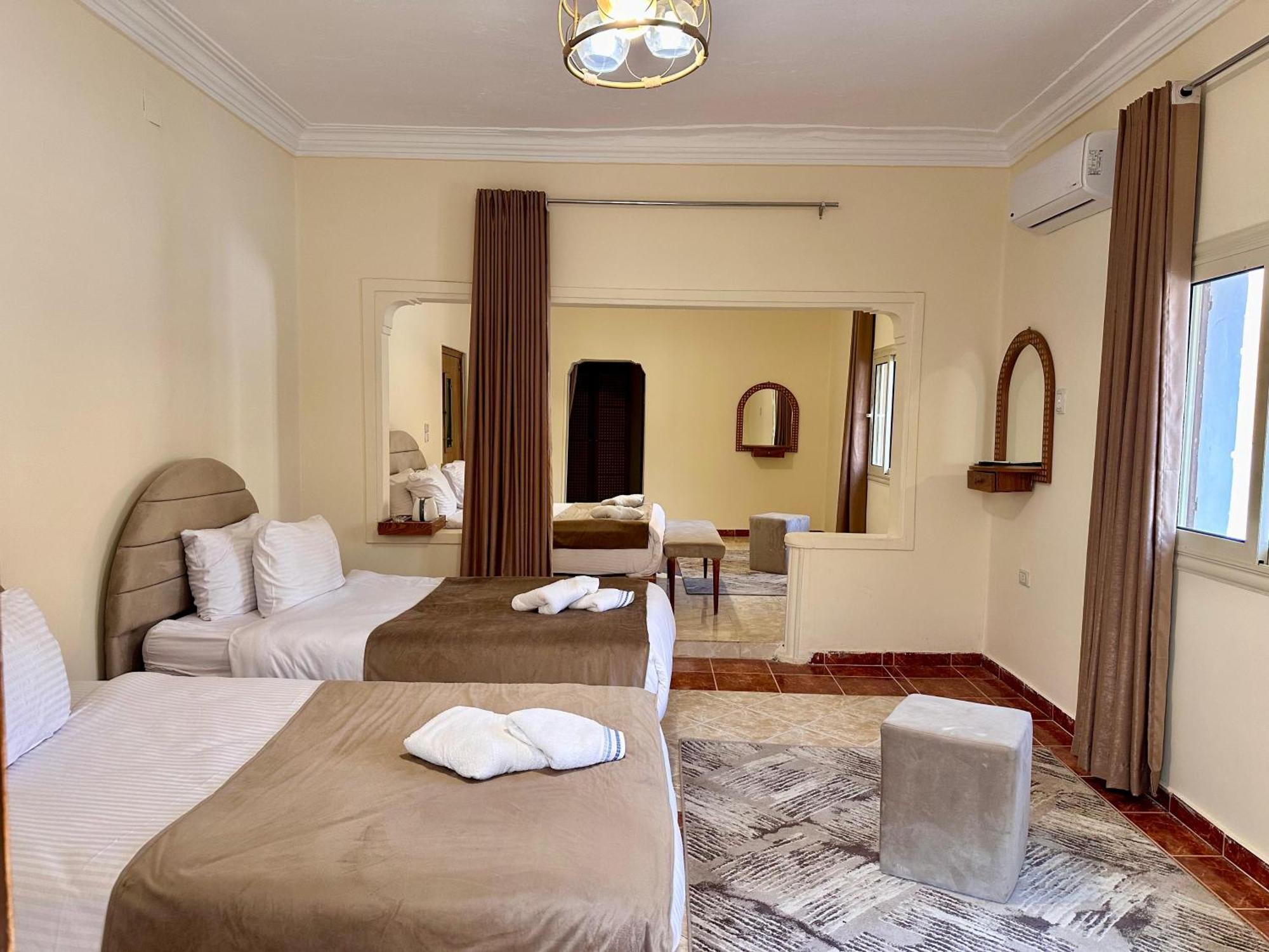 Golf Pyramids View Hotel Kafret el-Gabal Екстериор снимка